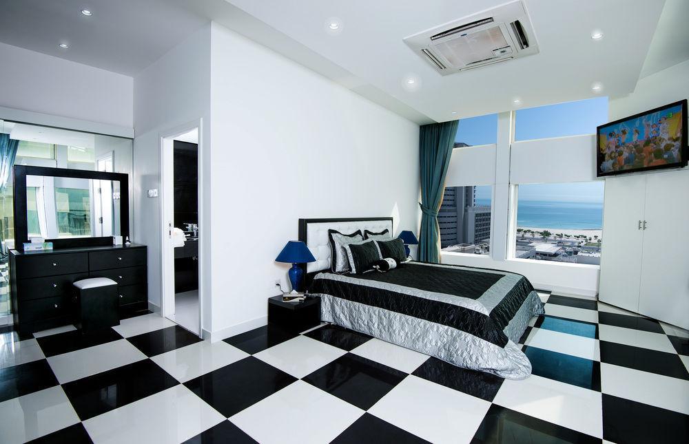 Bravo Royal Hotel Suites Koeweit Buitenkant foto