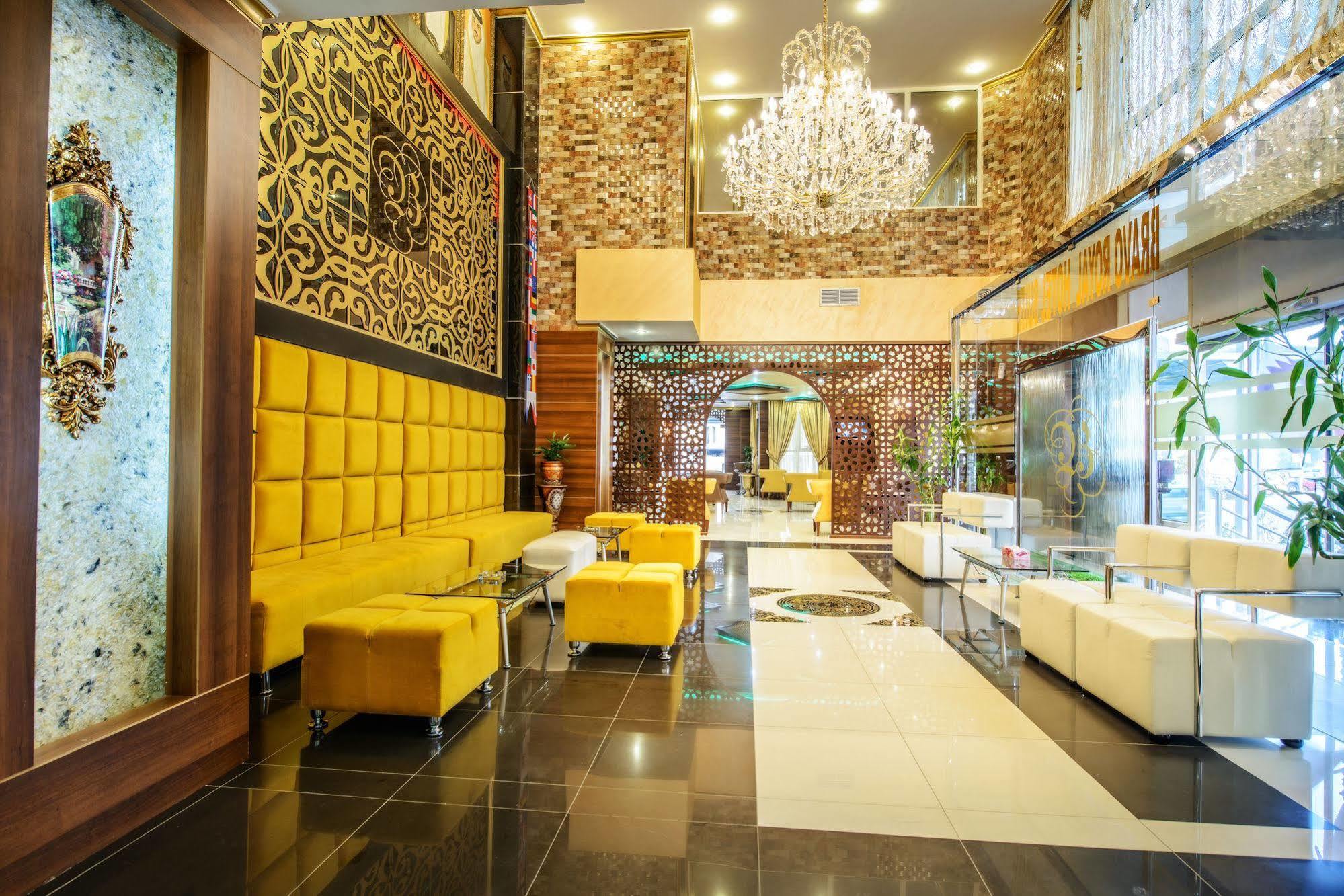 Bravo Royal Hotel Suites Koeweit Buitenkant foto