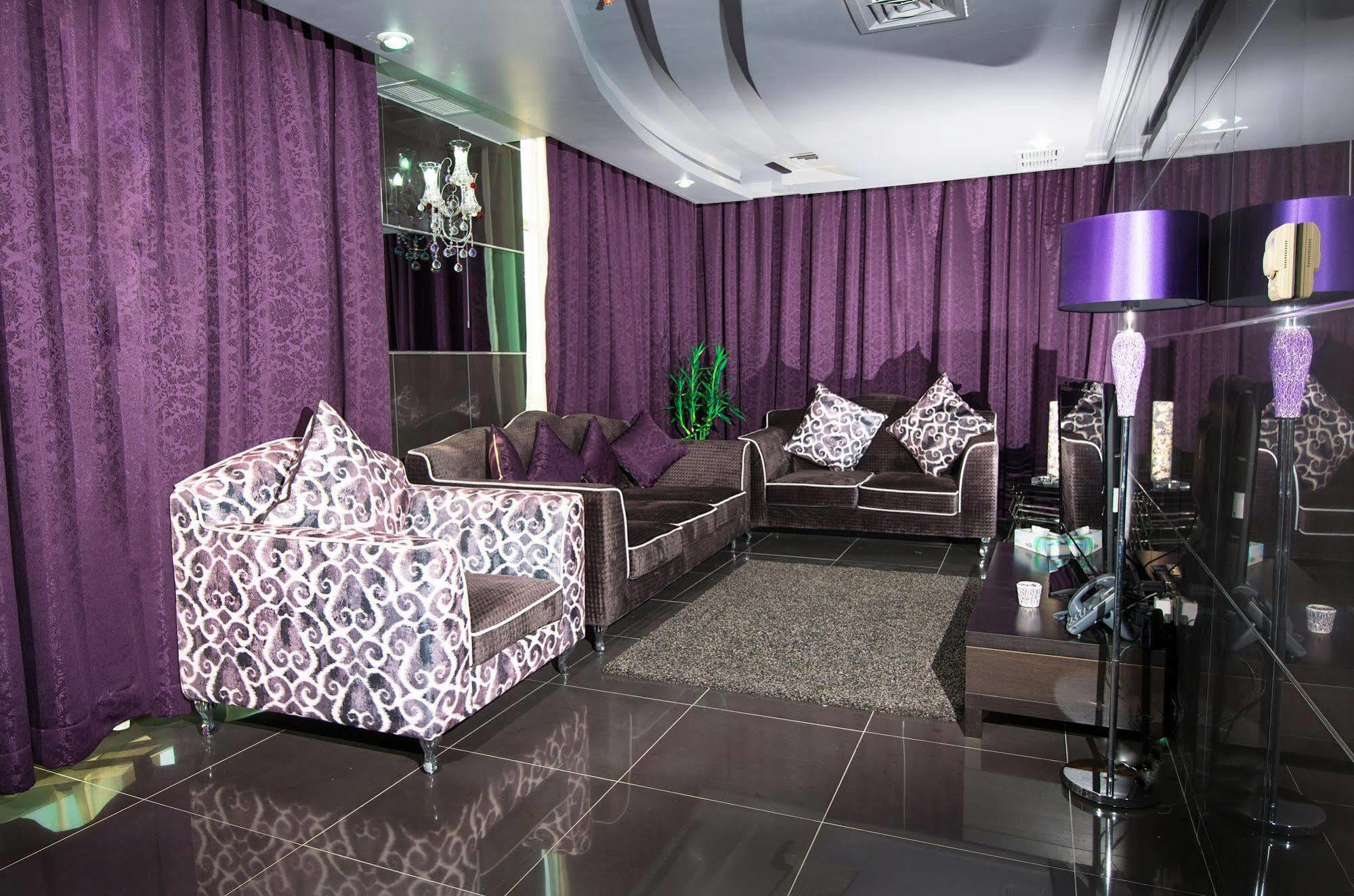 Bravo Royal Hotel Suites Koeweit Buitenkant foto